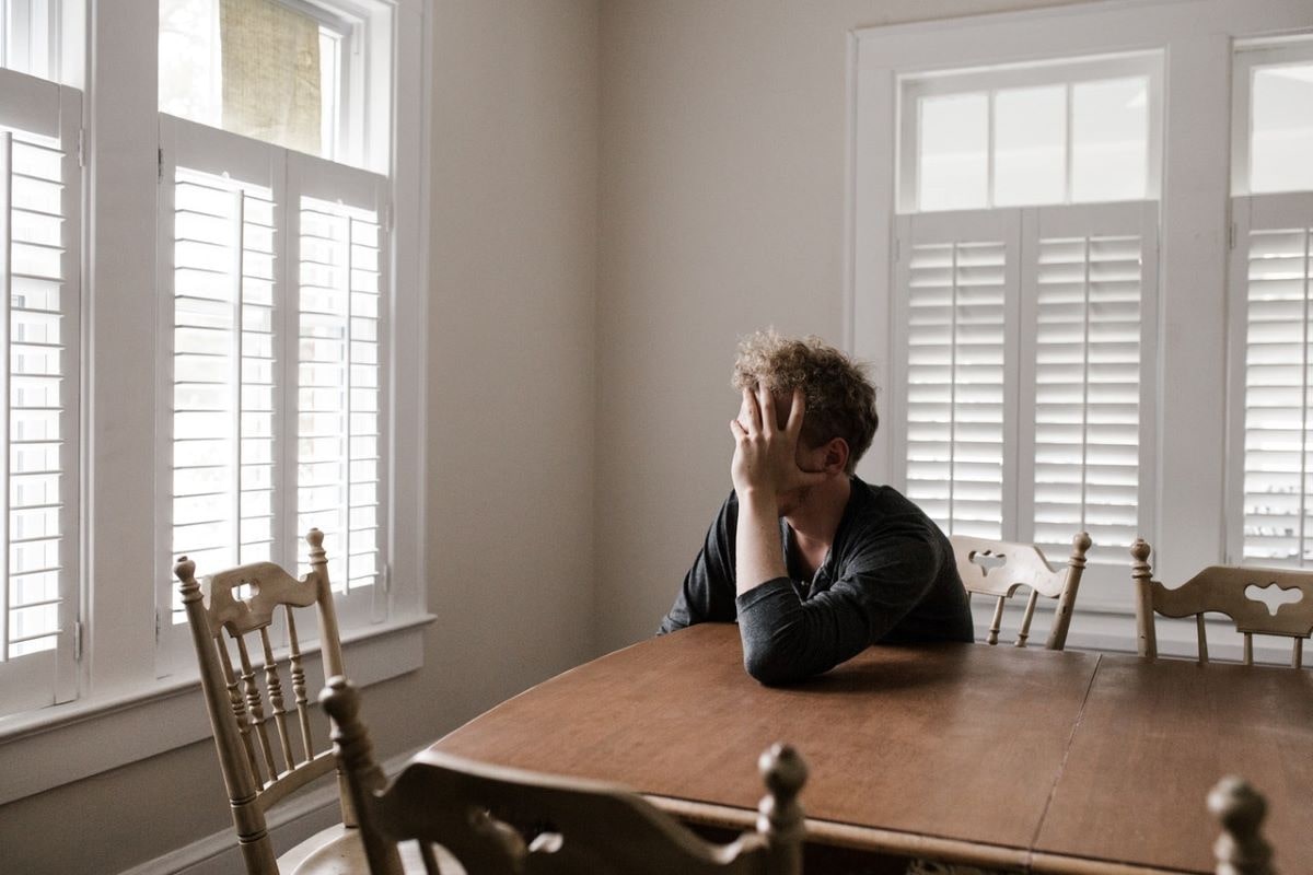 TAG-def homme anxieux - anxiété généralisée